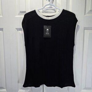 NWT Women’s Black & White Loose Fit Knit Vest Top – Size Small